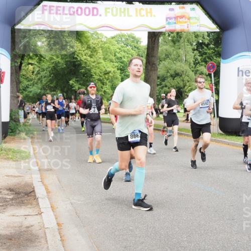 29.06.2025 - hella hamburg halbmarathon MichiJ http://msf.ph/oto/8385804 29.06.2025 10:47:26 Zwischen KM18-KM19 1420, 2391, 2978, 5839, 6201, 7759, 8290, 8662, 9006, 9611, 11114, 12491, 12862, 14224, 15785, 17630, 18000, 18757, 19117, 19146, 19159, 19166 meine-sportfotos.de