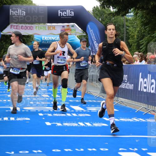 29.06.2025 - hella hamburg halbmarathon Strokosch-Dieckow http://msf.ph/oto/8385953 29.06.2025 10:46:02 Ziel 1759, 2189, 2707, 3087, 4277, 5648, 6460, 7961, 8269, 8577, 8871, 9585, 11125, 11936, 12084, 12269, 13630, 14462, 14804, 16136, 16466, 16475, 17008, 18081, 18702, 19116 meine-sportfotos.de