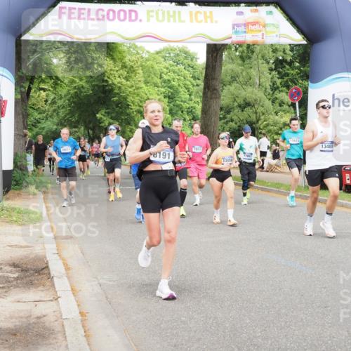 29.06.2025 - hella hamburg halbmarathon MichiJ http://msf.ph/oto/8386016 29.06.2025 10:47:30 Zwischen KM18-KM19 1364, 1420, 2391, 4592, 6487, 7759, 8191, 8662, 9006, 9611, 10534, 13459, 13488, 15673, 17630, 17951, 18000, 19117, 19146, 19166 meine-sportfotos.de