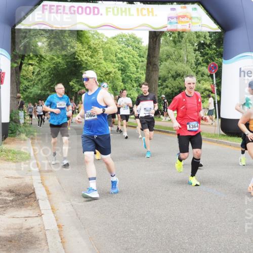 29.06.2025 - hella hamburg halbmarathon MichiJ http://msf.ph/oto/8386091 29.06.2025 10:47:31 Zwischen KM18-KM19 1364, 1420, 1653, 2391, 4068, 4592, 6487, 7759, 8191, 8662, 9006, 9611, 10036, 10534, 13459, 13488, 15673, 17951, 18000, 19117, 19146 meine-sportfotos.de