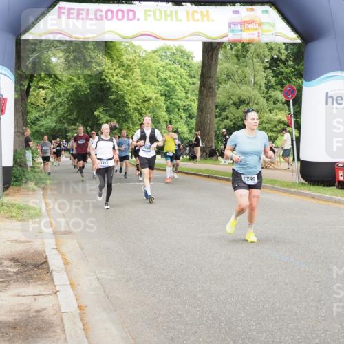 29.06.2025 - hella hamburg halbmarathon MichiJ http://msf.ph/oto/8386482 29.06.2025 10:47:38 Zwischen KM18-KM19 1453, 1653, 2086, 3097, 4068, 6921, 7033, 8923, 9020, 9021, 10031, 10036, 10943, 15525, 15673, 16439, 17860, 17951 meine-sportfotos.de