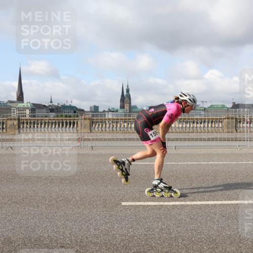 29.06.2025 - hella hamburg halbmarathon Lena Gebhardt http://msf.ph/oto/8386506 29.06.2025 08:52:55 Lombardsbrücke 158 meine-sportfotos.de