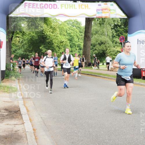 29.06.2025 - hella hamburg halbmarathon MichiJ http://msf.ph/oto/8386519 29.06.2025 10:47:38 Zwischen KM18-KM19 1453, 1653, 2086, 3097, 4068, 6921, 7033, 8923, 9020, 9021, 10031, 10036, 10943, 15525, 15673, 16439, 17860, 17951 meine-sportfotos.de
