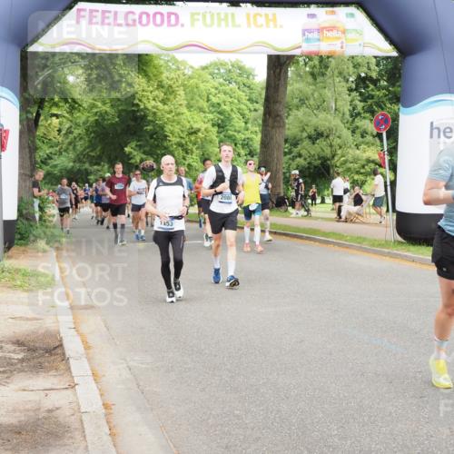 29.06.2025 - hella hamburg halbmarathon MichiJ http://msf.ph/oto/8386616 29.06.2025 10:47:39 Zwischen KM18-KM19 1006, 1453, 1653, 2011, 2086, 3097, 4068, 6921, 7033, 8923, 9020, 9021, 10031, 10036, 10943, 15525, 16439, 17860 meine-sportfotos.de