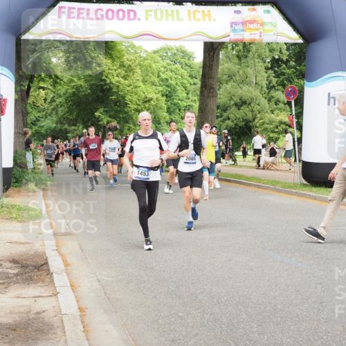 29.06.2025 - hella hamburg halbmarathon MichiJ http://msf.ph/oto/8386658 29.06.2025 10:47:39 Zwischen KM18-KM19 1006, 1453, 1653, 2011, 2086, 3097, 4068, 6921, 7033, 8923, 9020, 9021, 10031, 10036, 10943, 15525, 16439, 17860 meine-sportfotos.de