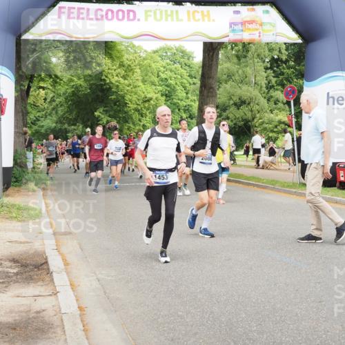 29.06.2025 - hella hamburg halbmarathon MichiJ http://msf.ph/oto/8386685 29.06.2025 10:47:40 Zwischen KM18-KM19 1006, 1453, 2011, 2086, 3097, 6921, 7033, 8923, 9020, 9021, 10031, 10943, 13086, 15525, 16439, 17860 meine-sportfotos.de