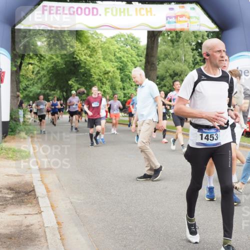 29.06.2025 - hella hamburg halbmarathon MichiJ http://msf.ph/oto/8386782 29.06.2025 10:47:41 Zwischen KM18-KM19 1006, 1414, 1453, 2011, 2086, 3097, 6921, 7033, 8923, 9021, 10943, 13086, 15525, 15901, 16439, 17860 meine-sportfotos.de