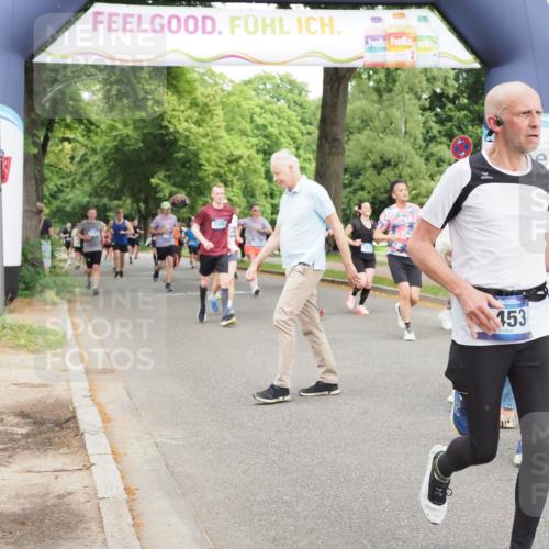 29.06.2025 - hella hamburg halbmarathon MichiJ http://msf.ph/oto/8386792 29.06.2025 10:47:41 Zwischen KM18-KM19 1006, 1414, 1453, 2011, 2086, 3097, 6921, 7033, 8923, 9021, 10943, 13086, 15525, 15901, 16439, 17860 meine-sportfotos.de