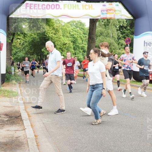29.06.2025 - hella hamburg halbmarathon MichiJ http://msf.ph/oto/8386810 29.06.2025 10:47:42 Zwischen KM18-KM19 1006, 1414, 1453, 2011, 2086, 2322, 2323, 7033, 8923, 10943, 12787, 13086, 15525, 15901, 16439, 17860 meine-sportfotos.de