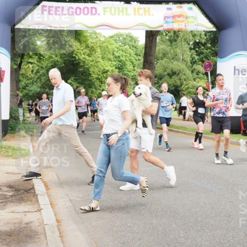 29.06.2025 - hella hamburg halbmarathon MichiJ http://msf.ph/oto/8386840 29.06.2025 10:47:42 Zwischen KM18-KM19 1006, 1414, 1453, 2011, 2086, 2322, 2323, 7033, 8923, 10943, 12787, 13086, 15525, 15901, 16439, 17860 meine-sportfotos.de