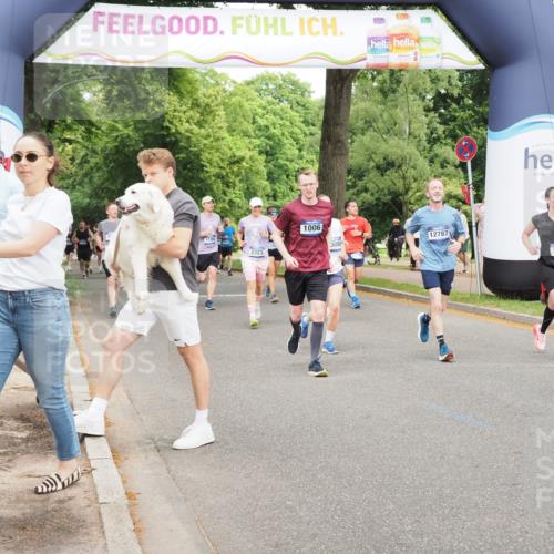 29.06.2025 - hella hamburg halbmarathon MichiJ http://msf.ph/oto/8386873 29.06.2025 10:47:43 Zwischen KM18-KM19 1006, 1414, 1453, 2011, 2086, 2322, 2323, 8923, 12787, 13086, 15525, 15901, 16439, 17860 meine-sportfotos.de