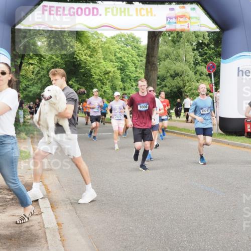 29.06.2025 - hella hamburg halbmarathon MichiJ http://msf.ph/oto/8386880 29.06.2025 10:47:43 Zwischen KM18-KM19 1006, 1414, 1453, 2011, 2086, 2322, 2323, 8923, 12787, 13086, 15525, 15901, 16439, 17860 meine-sportfotos.de