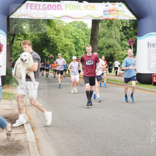 29.06.2025 - hella hamburg halbmarathon MichiJ http://msf.ph/oto/8386893 29.06.2025 10:47:43 Zwischen KM18-KM19 1006, 1414, 1453, 2011, 2086, 2322, 2323, 8923, 12787, 13086, 15525, 15901, 16439, 17860 meine-sportfotos.de