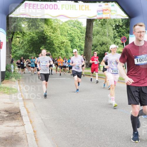 29.06.2025 - hella hamburg halbmarathon MichiJ http://msf.ph/oto/8386986 29.06.2025 10:47:45 Zwischen KM18-KM19 1006, 1190, 1414, 1453, 2011, 2086, 2322, 2323, 8483, 11702, 11782, 12787, 13086, 15901 meine-sportfotos.de