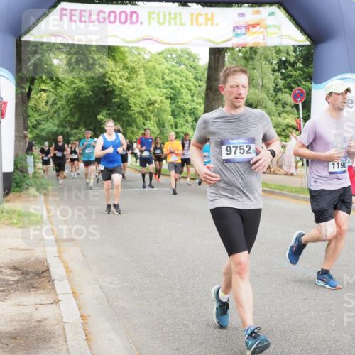 29.06.2025 - hella hamburg halbmarathon MichiJ http://msf.ph/oto/8387055 29.06.2025 10:47:47 Zwischen KM18-KM19 1006, 1190, 1414, 2011, 2322, 2323, 8483, 9752, 11702, 11782, 12787, 13086, 15901 meine-sportfotos.de