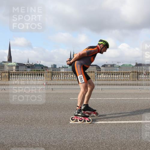 29.06.2025 - hella hamburg halbmarathon Lena Gebhardt http://msf.ph/oto/8387142 29.06.2025 08:52:57 Lombardsbrücke 280, 785 meine-sportfotos.de