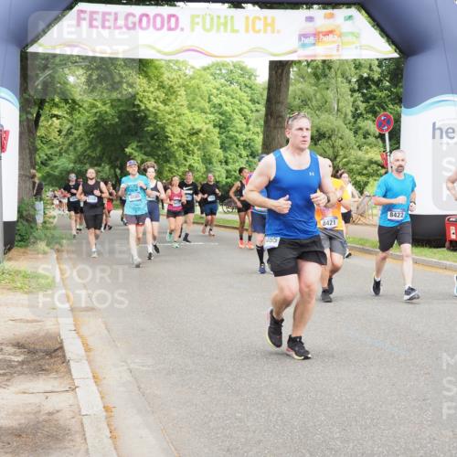 29.06.2025 - hella hamburg halbmarathon MichiJ http://msf.ph/oto/8387159 29.06.2025 10:47:49 Zwischen KM18-KM19 1190, 1414, 2322, 2323, 8421, 8422, 8483, 9752, 11465, 11702, 11782, 12787, 14605, 15901 meine-sportfotos.de