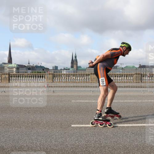 29.06.2025 - hella hamburg halbmarathon Lena Gebhardt http://msf.ph/oto/8387223 29.06.2025 08:52:57 Lombardsbrücke 280 meine-sportfotos.de