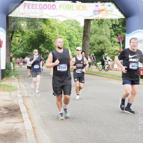 29.06.2025 - hella hamburg halbmarathon MichiJ http://msf.ph/oto/8387336 29.06.2025 10:47:55 Zwischen KM18-KM19 3740, 5602, 5603, 5708, 6580, 7006, 7757, 8154, 8421, 8422, 9932, 10797, 11465, 11515, 13516, 14605, 15897, 16614, 17045 meine-sportfotos.de