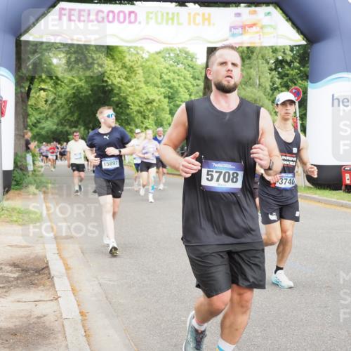 29.06.2025 - hella hamburg halbmarathon MichiJ http://msf.ph/oto/8387417 29.06.2025 10:47:56 Zwischen KM18-KM19 3740, 5602, 5603, 5708, 6580, 7006, 7757, 8154, 8421, 8422, 8807, 9932, 10797, 11465, 11515, 13516, 13558, 14605, 15897, 16614, 17045 meine-sportfotos.de