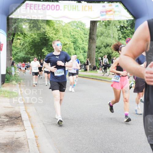 29.06.2025 - hella hamburg halbmarathon MichiJ http://msf.ph/oto/8387454 29.06.2025 10:47:57 Zwischen KM18-KM19 3740, 5602, 5603, 5708, 6580, 7006, 7757, 8154, 8422, 8807, 9932, 10797, 11465, 11515, 13516, 13558, 15897, 16614, 17045 meine-sportfotos.de