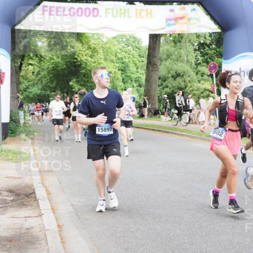 29.06.2025 - hella hamburg halbmarathon MichiJ http://msf.ph/oto/8387472 29.06.2025 10:47:57 Zwischen KM18-KM19 3740, 5602, 5603, 5708, 6580, 7006, 7757, 8154, 8422, 8807, 9932, 10797, 11465, 11515, 13516, 13558, 15897, 16614, 17045 meine-sportfotos.de