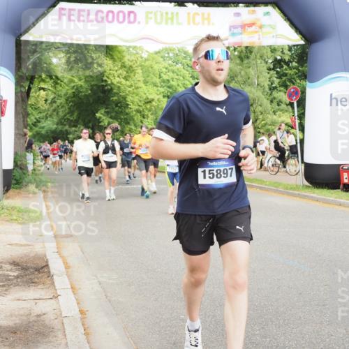 29.06.2025 - hella hamburg halbmarathon MichiJ http://msf.ph/oto/8387544 29.06.2025 10:47:58 Zwischen KM18-KM19 3400, 3740, 5602, 5603, 5708, 6580, 7006, 7757, 8154, 8807, 9932, 10797, 11515, 13516, 13558, 15897, 16614, 17045, 17181, 17894 meine-sportfotos.de