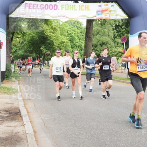 29.06.2025 - hella hamburg halbmarathon MichiJ http://msf.ph/oto/8387766 29.06.2025 10:48:02 Zwischen KM18-KM19 3400, 5602, 5603, 6708, 7757, 8807, 10295, 10519, 13558, 15897, 17181, 17894, 18122, 18808 meine-sportfotos.de