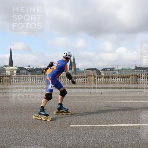 29.06.2025 - hella hamburg halbmarathon Lena Gebhardt http://msf.ph/oto/8387891 29.06.2025 08:53:01 Lombardsbrücke 57, 6330 meine-sportfotos.de