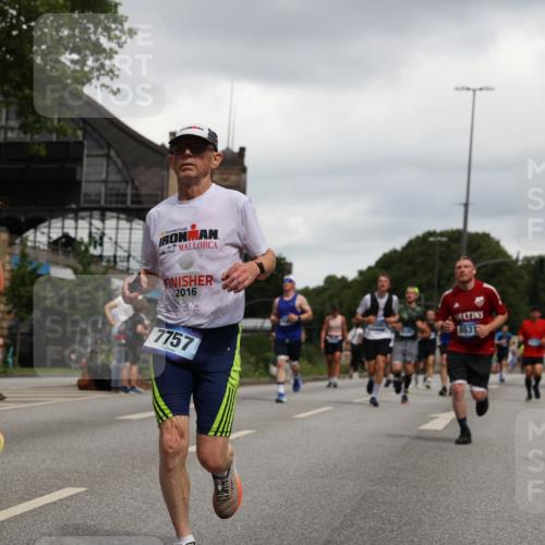29.06.2025 - hella hamburg halbmarathon Yannick Fuchs http://msf.ph/oto/8387905 29.06.2025 10:55:34 20KM 2086, 2391, 2591, 3400, 4068, 5613, 5839, 5870, 6391, 7033, 7049, 7757, 8364, 8531, 8590, 9453, 9752, 9932, 10031, 10177, 10746, 10882, 11465, 11515, 12125, 12787, 13064, 13086, 13491, 13699, 14605, 14628, 15008, 15520, 15733, 16128, 16145, 16614, 17670 meine-sportfotos.de