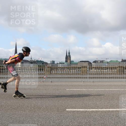 29.06.2025 - hella hamburg halbmarathon Lena Gebhardt http://msf.ph/oto/8399136 29.06.2025 08:53:10 Lombardsbrücke 371 meine-sportfotos.de