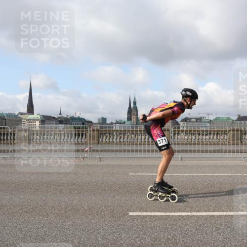 29.06.2025 - hella hamburg halbmarathon Lena Gebhardt http://msf.ph/oto/8399261 29.06.2025 08:53:10 Lombardsbrücke 371, 656 meine-sportfotos.de