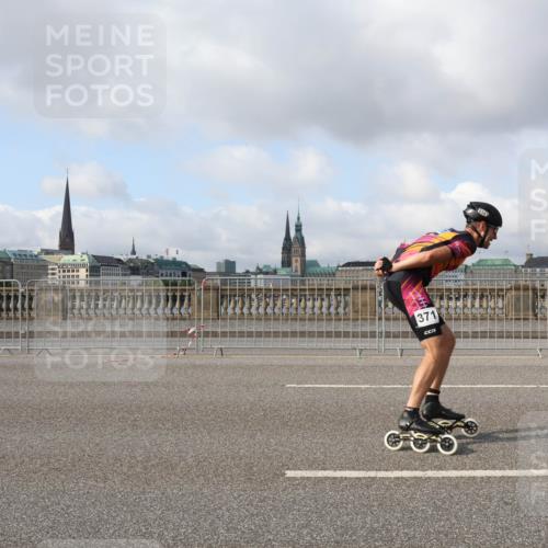 29.06.2025 - hella hamburg halbmarathon Lena Gebhardt http://msf.ph/oto/8399282 29.06.2025 08:53:10 Lombardsbrücke 371, 6569 meine-sportfotos.de