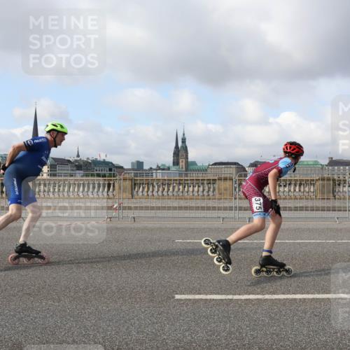29.06.2025 - hella hamburg halbmarathon Lena Gebhardt http://msf.ph/oto/8400340 29.06.2025 08:53:15 Lombardsbrücke 375 meine-sportfotos.de