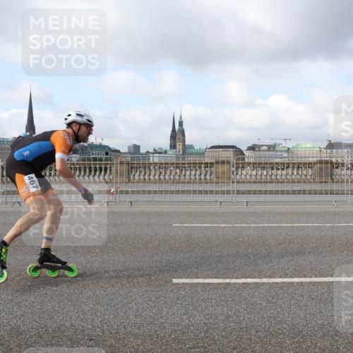 29.06.2025 - hella hamburg halbmarathon Lena Gebhardt http://msf.ph/oto/8401821 29.06.2025 08:53:27 Lombardsbrücke 467 meine-sportfotos.de
