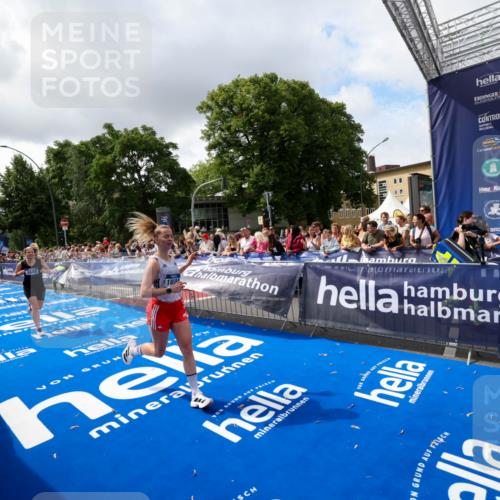 29.06.2025 - hella hamburg halbmarathon Zöllner http://msf.ph/oto/8402715 29.06.2025 10:38:23 Ziel 1042, 1688, 3431, 6095, 7110, 8002, 18584, 18761 meine-sportfotos.de