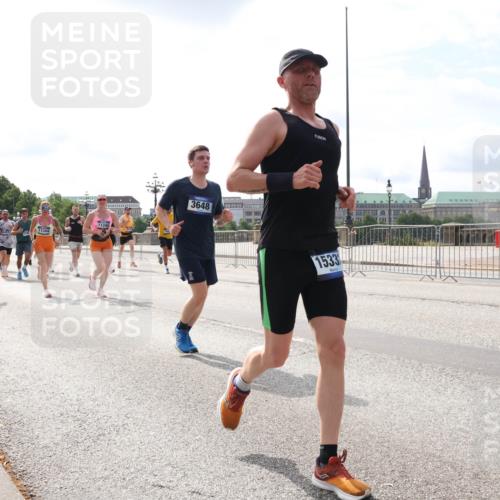 29.06.2025 - hella hamburg halbmarathon Lena Gebhardt http://msf.ph/oto/8403232 29.06.2025 10:16:23 Lombardsbrücke 10141, 1372, 10139, 11344, 11345, 3648, 1533, 1156, 1212, 1244, 1308, 1599, 1651, 1825, 2071, 2076, 2165, 2347, 2436, 2803, 2835, 2912, 3030, 3134, 3156, 3484, 3648, 3687, 4478, 4583, 4637, 4828, 5046, 5294, 5423, 6024, 6488, 7158, 7358, 7753, 7897, 8169, 8274, 8295, 8317, 8554, 8597, 8645, 8707, 8847, 8857, 8885, 9601, 9628, 9664, 9784, 9802, 9810, 9881, 10076, 10107, 10139, 10141, 10183, 10232, 10292, 10844, 10990, 11113, 11303, 11344, 11345, 11478, 11818, 12427 meine-sportfotos.de