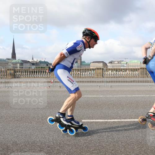 29.06.2025 - hella hamburg halbmarathon Lena Gebhardt http://msf.ph/oto/8404081 29.06.2025 08:54:11 Lombardsbrücke 122 meine-sportfotos.de