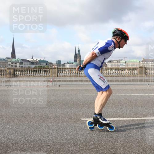29.06.2025 - hella hamburg halbmarathon Lena Gebhardt http://msf.ph/oto/8404119 29.06.2025 08:54:11 Lombardsbrücke 122 meine-sportfotos.de
