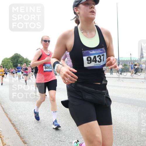29.06.2025 - hella hamburg halbmarathon Lena Gebhardt http://msf.ph/oto/8404178 29.06.2025 10:41:02 Lombardsbrücke 1934, 8053, 9437, 1075, 1317, 1323, 1731, 2042, 2173, 2206, 2229, 2299, 2805, 2858, 3121, 3306, 3432, 3532, 3533, 3694, 4044, 4234, 4411, 4412, 4530, 4612, 4638, 4774, 4775, 4972, 5086, 5225, 5549, 5688, 5689, 5753, 6088, 6098, 6163, 6289, 6474, 6842, 7293, 7661, 7821, 7829, 7956, 8053, 8054, 8293, 8378, 8385, 8429, 8430, 8751, 8769, 8878, 8992, 9009, 9237, 9962, 10269, 10407, 10644, 10835, 11053 meine-sportfotos.de