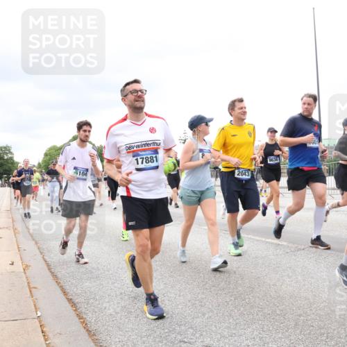 29.06.2025 - hella hamburg halbmarathon Lena Gebhardt http://msf.ph/oto/8404221 29.06.2025 10:58:28 Lombardsbrücke 48, 5104, 17881, 2043, 9636, 01, 0825, 1001, 1326, 1365, 1380, 1388, 1514, 1646, 1845, 2043, 2169, 2273, 2275, 2449, 2649, 3416, 3540, 3868, 3936, 4043, 4117, 4225, 4294, 4429, 5104, 5159, 5655, 5676, 5732, 5782, 5988, 6010, 6554, 6825, 6927, 7095, 7096, 7262, 7617, 7664, 7783, 7870, 7933, 7967, 7977, 7990, 8076, 8439, 8440, 8441, 8442, 8512, 8592, 8701, 8752, 8888, 9123, 9180, 9225, 9239, 9319, 9481, 9563, 9636, 9832, 9889, 9960, 9982, 10498 meine-sportfotos.de