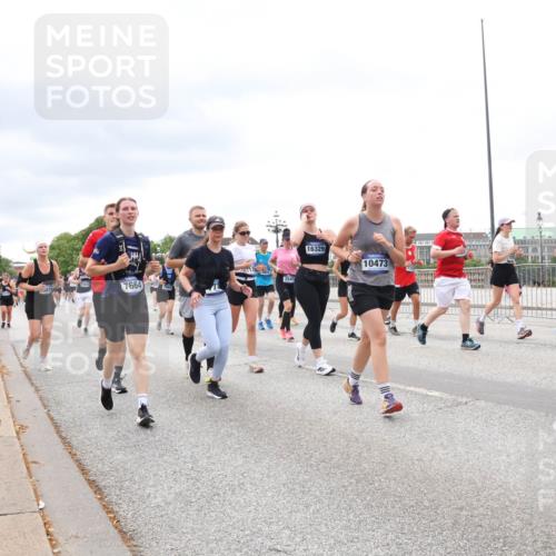 29.06.2025 - hella hamburg halbmarathon Lena Gebhardt http://msf.ph/oto/8404560 29.06.2025 10:58:31 Lombardsbrücke 7664, 5655, 3540, 16329, 10473, 8888, 133, 1335, 1001, 1326, 1365, 1380, 1514, 1646, 1845, 2043, 2169, 2273, 2275, 2449, 2649, 3416, 3540, 3565, 3868, 4042, 4043, 4117, 4225, 4294, 5104, 5159, 5655, 5732, 5782, 5988, 6010, 6554, 6588, 6633, 6702, 6825, 6927, 7095, 7096, 7262, 7443, 7617, 7664, 7783, 7870, 7933, 7967, 7977, 7990, 8076, 8439, 8440, 8441, 8442, 8512, 8592, 8701, 8752, 8888, 9123, 9221, 9225, 9239, 9319, 9481, 9563, 9636, 9832, 9889, 9960, 9982, 10498 meine-sportfotos.de
