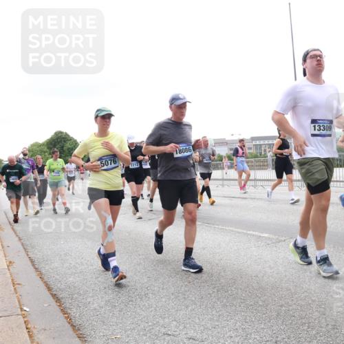29.06.2025 - hella hamburg halbmarathon Lena Gebhardt http://msf.ph/oto/8404740 29.06.2025 10:50:17 Lombardsbrücke 14692, 17256, 5076, 2212, 18086, 13309, 11760, 7755, 1259, 1487, 1511, 1828, 2047, 2212, 3203, 3680, 3701, 3710, 3805, 3897, 4090, 4168, 4870, 4961, 5119, 5131, 5749, 5751, 5997, 6680, 6830, 7505, 7677, 7721, 7722, 7755, 8254, 8299, 8834, 9015, 9605, 9940, 10060, 10286, 10617, 10683, 10744, 11030, 11426, 11696, 11716, 11760, 12079, 12124, 13127, 13128, 13309, 13381, 13744, 13846, 13887, 14102, 14144, 14505, 14545, 14591, 14940, 15230, 15626 meine-sportfotos.de