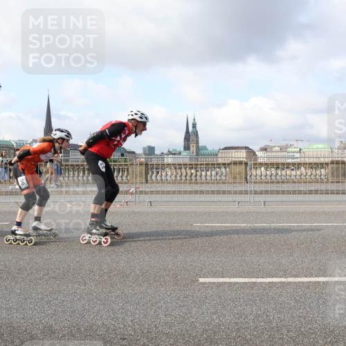 29.06.2025 - hella hamburg halbmarathon Lena Gebhardt http://msf.ph/oto/8404979 29.06.2025 08:54:22 Lombardsbrücke 2, 6 meine-sportfotos.de