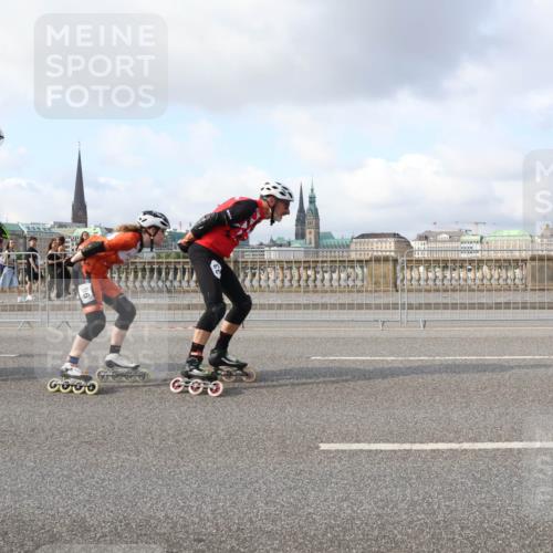 29.06.2025 - hella hamburg halbmarathon Lena Gebhardt http://msf.ph/oto/8405015 29.06.2025 08:54:22 Lombardsbrücke 00, 6, 0001 meine-sportfotos.de