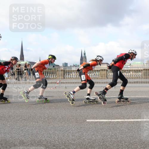 29.06.2025 - hella hamburg halbmarathon Lena Gebhardt http://msf.ph/oto/8405148 29.06.2025 08:54:22 Lombardsbrücke 6 meine-sportfotos.de