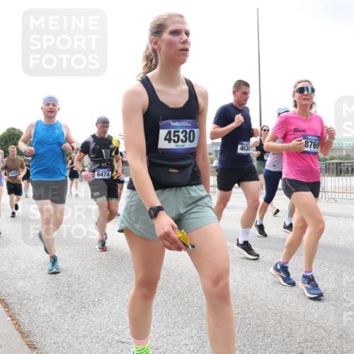 29.06.2025 - hella hamburg halbmarathon Lena Gebhardt http://msf.ph/oto/8405486 29.06.2025 10:41:15 Lombardsbrücke 4775, 15953, 18494, 4530, 6474, 4638, 8769, 1317, 1536, 1542, 1731, 2229, 2258, 2299, 2805, 2858, 3344, 3532, 3533, 3623, 3694, 4234, 4412, 4415, 4530, 4610, 4638, 4774, 4775, 5086, 5225, 5549, 5688, 5689, 5753, 5928, 5942, 6088, 6098, 6250, 6289, 6474, 6793, 6842, 6894, 7022, 7023, 7293, 7661, 7821, 7829, 8293, 8385, 8429, 8430, 8586, 8751, 8769, 8878, 8992, 9009, 9237, 9962, 10181, 10269, 10348, 10407, 10483, 10644, 10835, 11053, 11166 meine-sportfotos.de