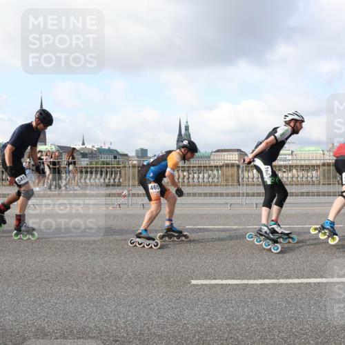 29.06.2025 - hella hamburg halbmarathon Lena Gebhardt http://msf.ph/oto/8405570 29.06.2025 08:54:23 Lombardsbrücke 468, 346, 9, 465 meine-sportfotos.de