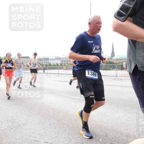29.06.2025 - hella hamburg halbmarathon Lena Gebhardt http://msf.ph/oto/8405868 29.06.2025 10:24:20 Lombardsbrücke 100, 2023, 818, 18109, 920, 18, 1389, 1005, 1009, 1064, 1389, 1395, 1444, 2132, 2280, 2477, 3013, 3053, 3132, 3185, 3285, 3421, 3579, 3786, 4111, 4122, 4162, 4221, 4464, 4597, 4684, 4719, 4990, 4993, 5039, 5138, 5258, 5260, 5661, 5829, 5830, 5954, 6478, 6524, 6526, 6570, 7013, 7426, 7528, 7920, 7975, 8141, 8149, 8167, 8187, 8297, 8502, 8717, 9063, 9217, 9603, 11306, 11347, 11415, 12070, 12210, 12303, 13111, 13113, 13380, 13573, 13638, 13711, 14143 meine-sportfotos.de