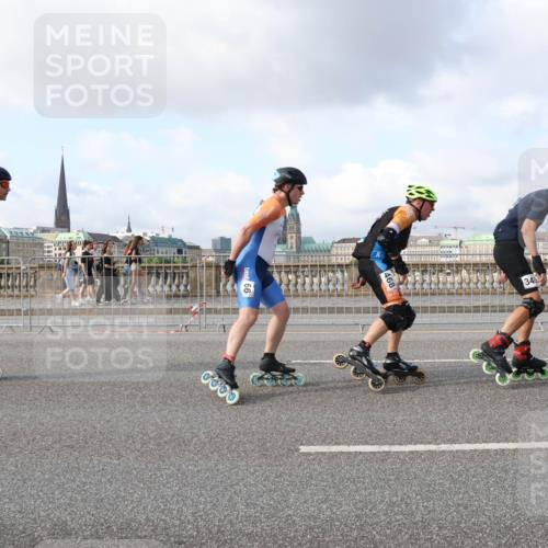 29.06.2025 - hella hamburg halbmarathon Lena Gebhardt http://msf.ph/oto/8405879 29.06.2025 08:54:24 Lombardsbrücke 3, 6, 468, 346 meine-sportfotos.de
